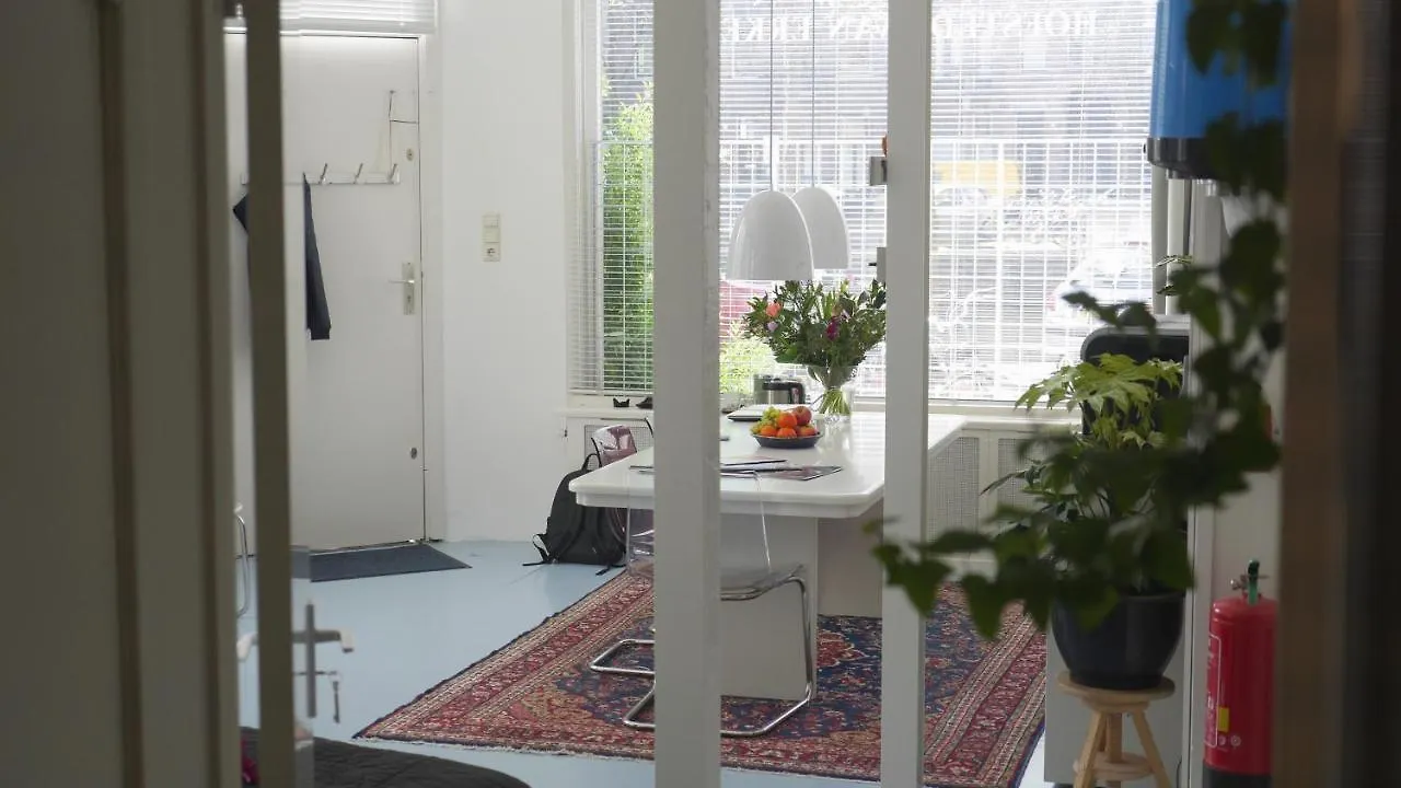 Sunny Studio Nederland