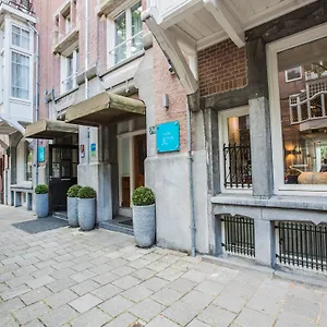 4* Hotel Jl No76